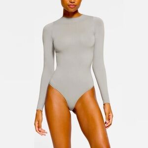 Skims Essentials Crewneck Bodysuit
